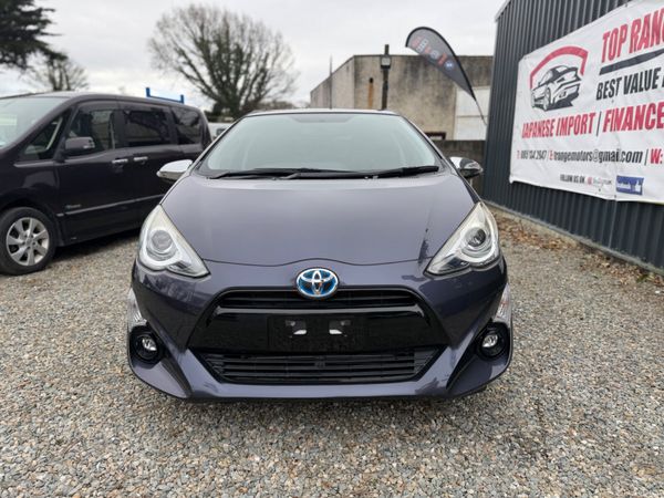 Toyota Aqua 2015 384092183