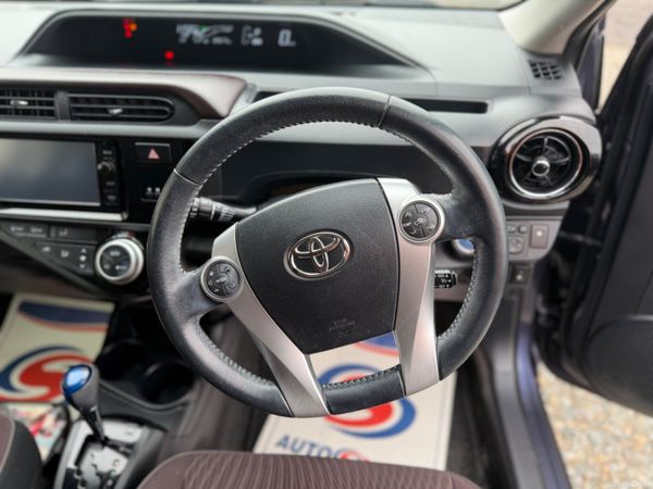 Toyota Aqua 2015 384092193