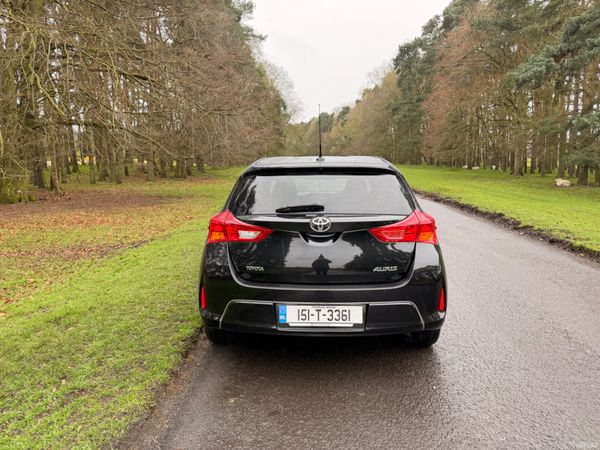 Toyota Auris 2015 1.4 Diesel 384095717