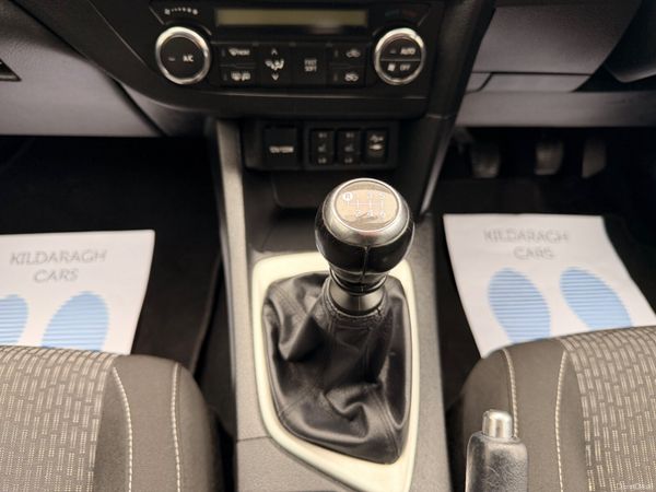 Toyota Auris 2015 1.4 Diesel 384095721