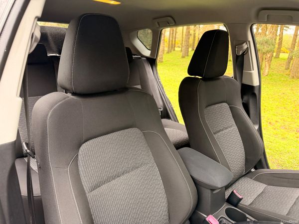 Toyota Auris 2015 1.4 Diesel 384095733