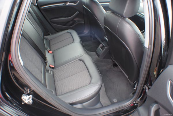 Audi A3 2017 1.6 TDI 5DR H/B BLACK 384006225