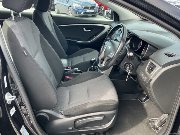 2015 HYUNDAI i30 1.6 DIESEL LOW MILEAGE SPOTLESS 384144583