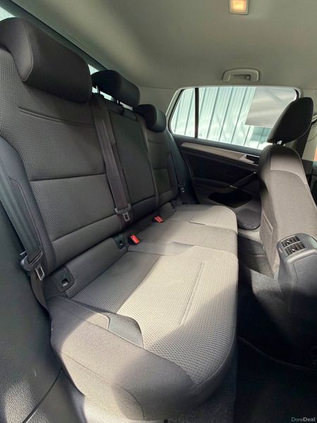 Volkswagen Golf 2015 (152) - Diesel + Manual 384146283