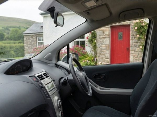 Stunning Toyota Yaris New  Low Mileage NCT 02/27 384147653