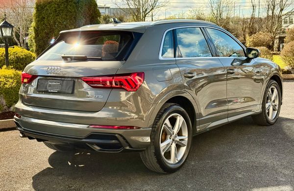 Stunning 201 Audi Q3 S-Line Auto! 384149269