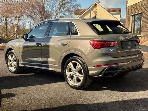 Stunning 201 Audi Q3 S-Line Auto! 384149273