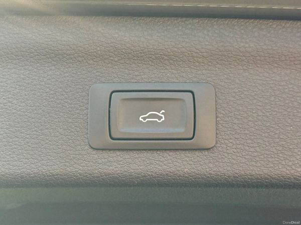 Stunning 201 Audi Q3 S-Line Auto! 384149293