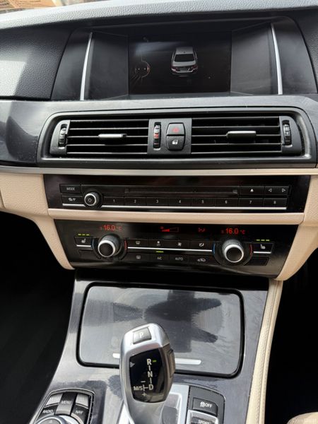 BMW 5-Series 2016 Automatic 384150315