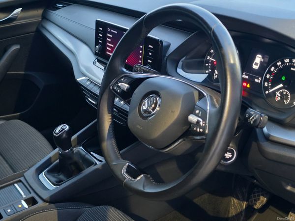 2022 SKODA OCTAVIA 2.0 TDI AMB WITH MAXTONxRS PACK 384153607