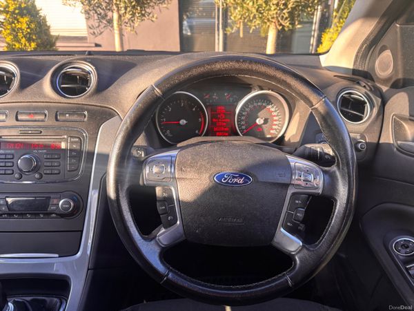 2011 Ford Mondeo 384162909