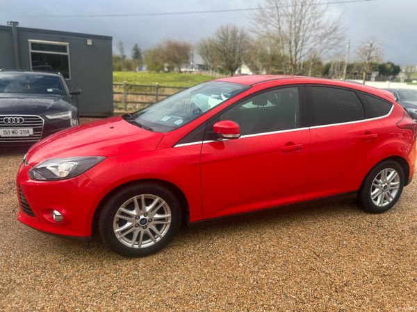 Ford Focus titanium 384163669