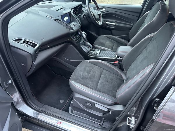 Ford Kuga 2018 2.0TDCi 150PS AWD ST-Line 384168699