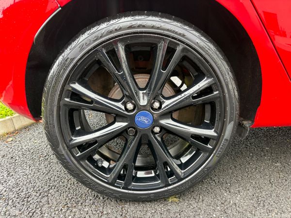 2016 Ford Fiesta 1.25 Zetec 384169161