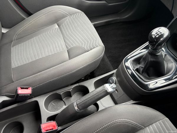 2016 Ford Fiesta 1.25 Zetec 384169191