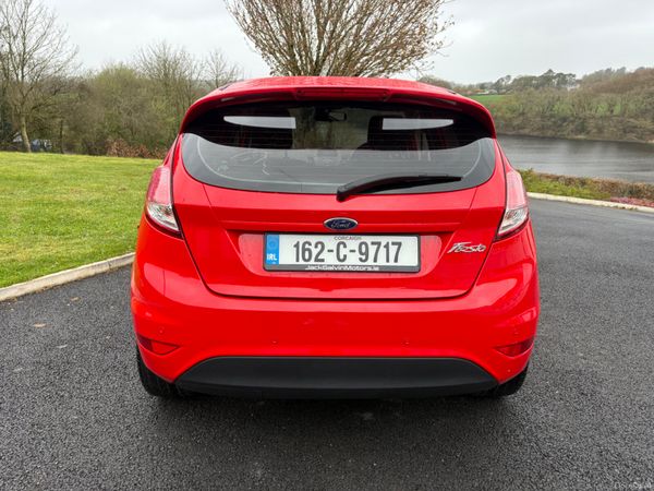 2016 Ford Fiesta 1.25 Zetec 384169193