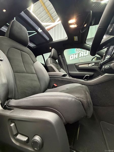 Volvo XC40 Rchrg Twin Auto - PRO edition 384171583
