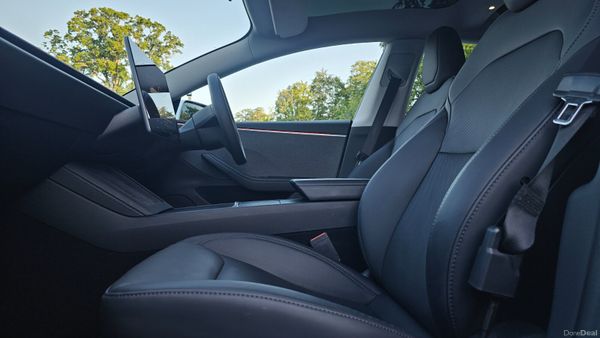 🔥 2024 Tesla Model 3 Highland RWD Premium 384177109