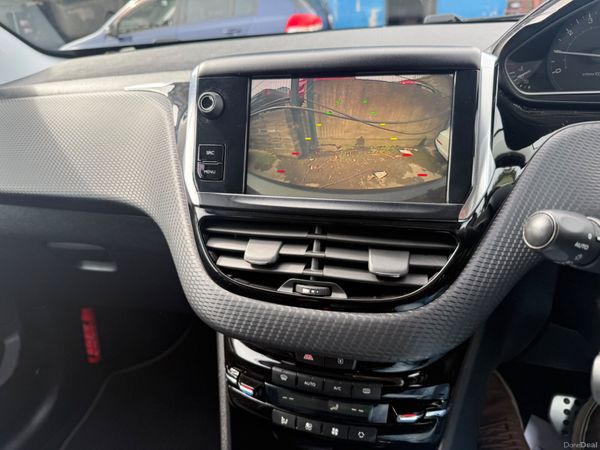 2016 Pegeout 208 GT Line Automatic 1.2 384181945