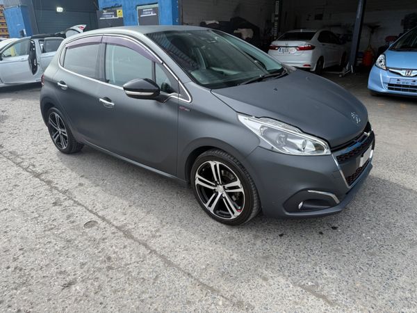2016 Pegeout 208 GT Line Automatic 1.2 384181921