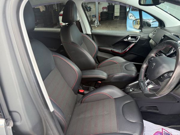 2016 Pegeout 208 GT Line Automatic 1.2 384181931