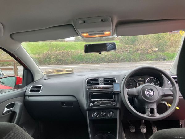 Volkswagen Polo 2013 384186885