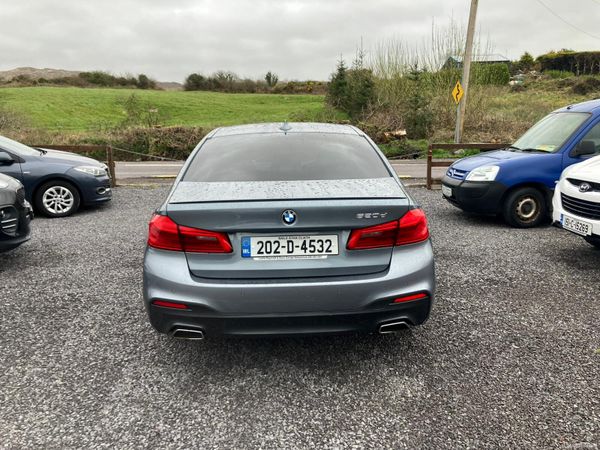 BMW 5-Series 2020 384188721