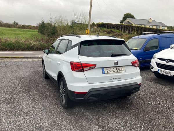 SEAT Arona 2023 384189439