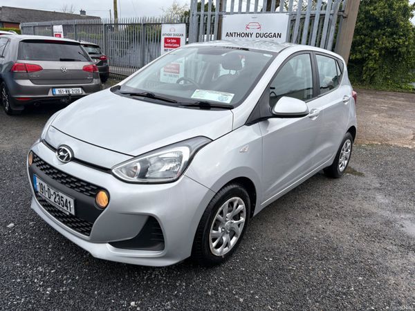 2019 Hyundai i10 Deluxe 384193673