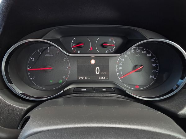 Opel Grandland X SRi 1.2i 130PS 6 Speed NCT 07/27 384100767