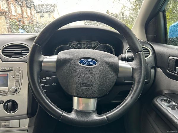 Ford Focus 2011( NCT 05/27,TAX 09/26) 384107141