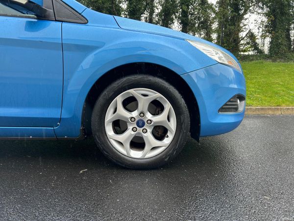 Ford Focus 2011( NCT 05/27,TAX 09/26) 384107125