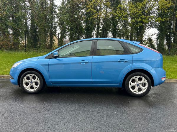 Ford Focus 2011( NCT 05/27,TAX 09/26) 384107129