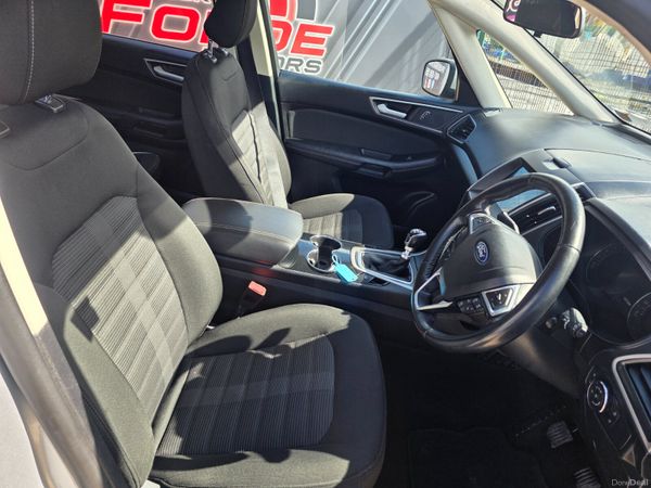 Ford Galaxy 2018 384107745