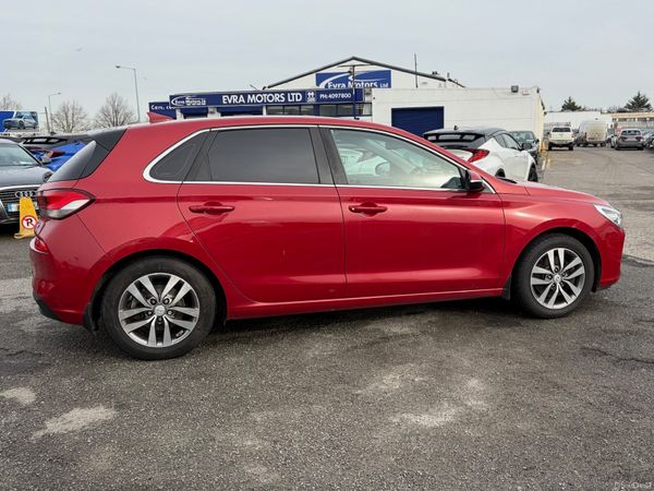 2017 Hyundai i30 1.0 DELUXE PLUS Nct 02/27 384112999