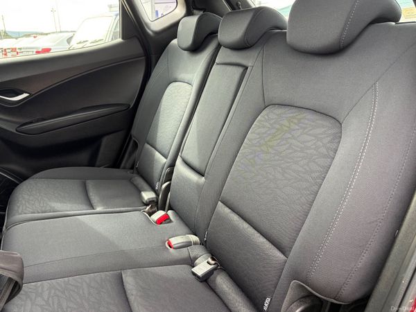 2016 Hyundai ix20 1.4 Diesel Deluxe Nct 05/27 384113773