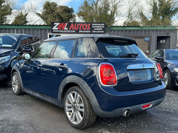16 Mini Cooper 1.5 Petrol 384116599
