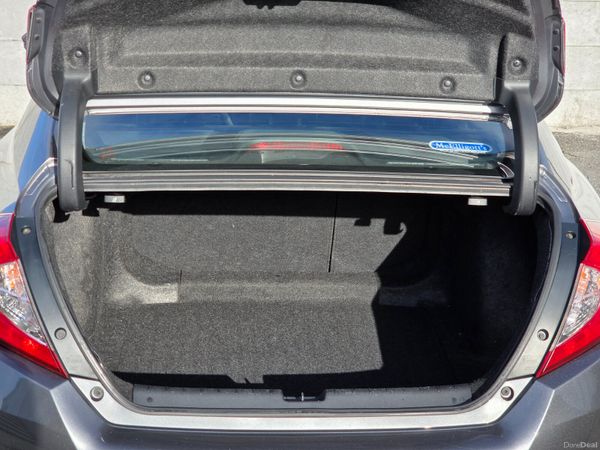 Honda Civic 1.6 i-DTEC Premium NCT 08/26 Tax 07/26 384138353