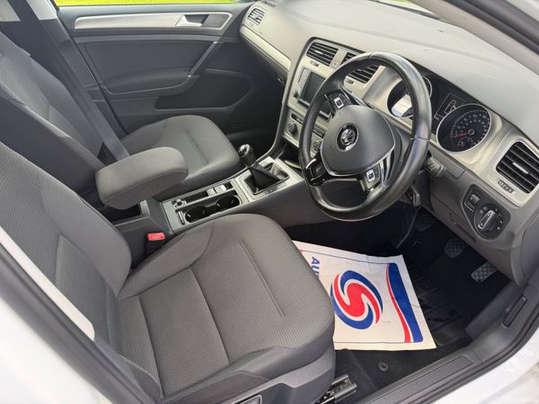 Volkswagen Golf Match 1.6 TDI 384249165