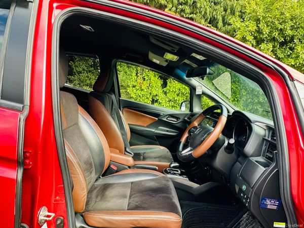 HONDA FIT 2018 PREMIUM LEATHER TOPSPECS 384294385