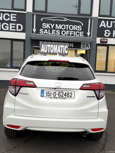 2015 Honda Vezel 1.5 Hybrid Automatic 384226317