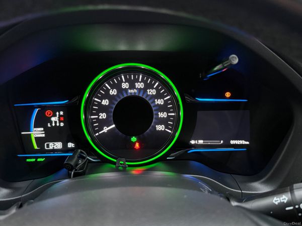 2015 Honda Vezel 1.5 Hybrid Automatic 384226323