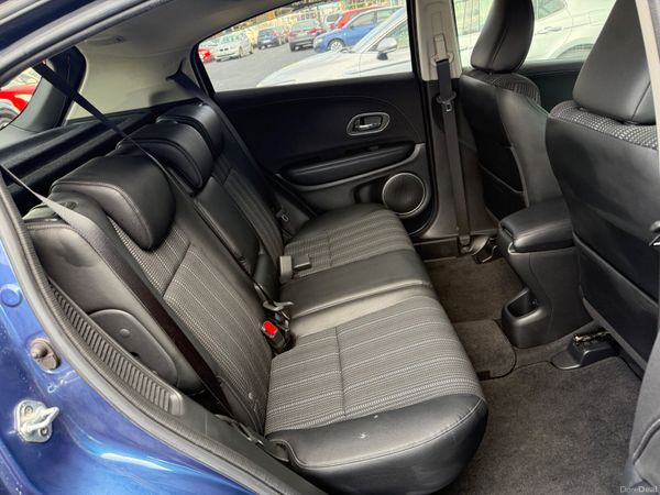 2017 Honda Vezel 1.5 Hybrid Automatic 384228367