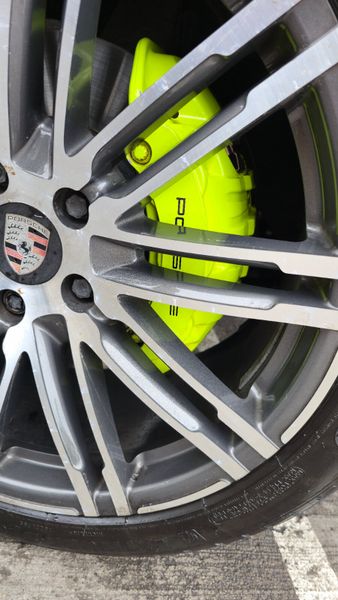 Porsche Cayenne hybrid S 416 BHP AA APPROVED 384229199