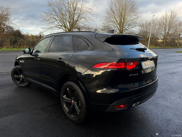 2017 Jaguar F-Pace 2.0 Diesel R-Sport RWD 384363629