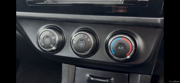 Toyota Corolla 2014 1.4 D4D 384364321