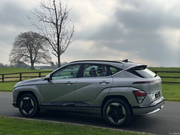 25 Hyundai Kona Electric - Long Range - Low Miles- 384364451
