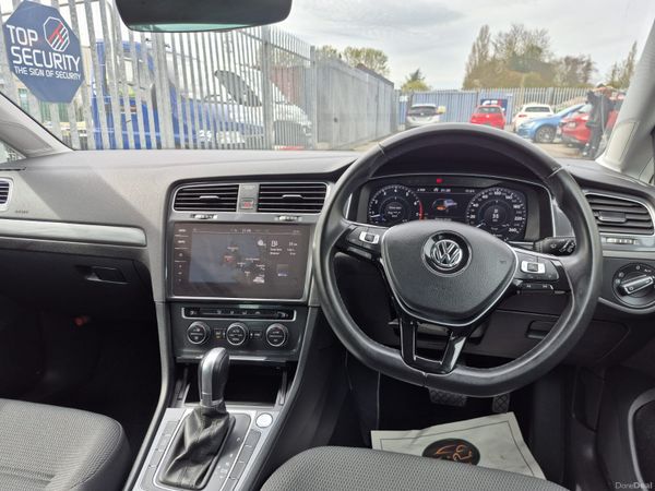 2018 VW GOLF (AUTOMATIC) 384368339