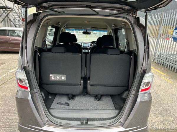 2013 Honda Freed | 6 Seater 384386877