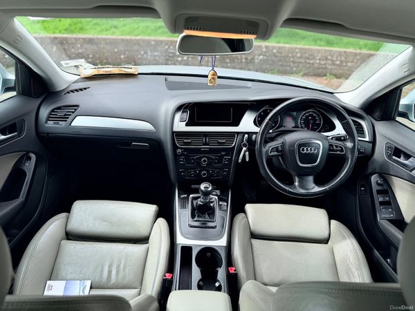 Audi A4 2009 384305075